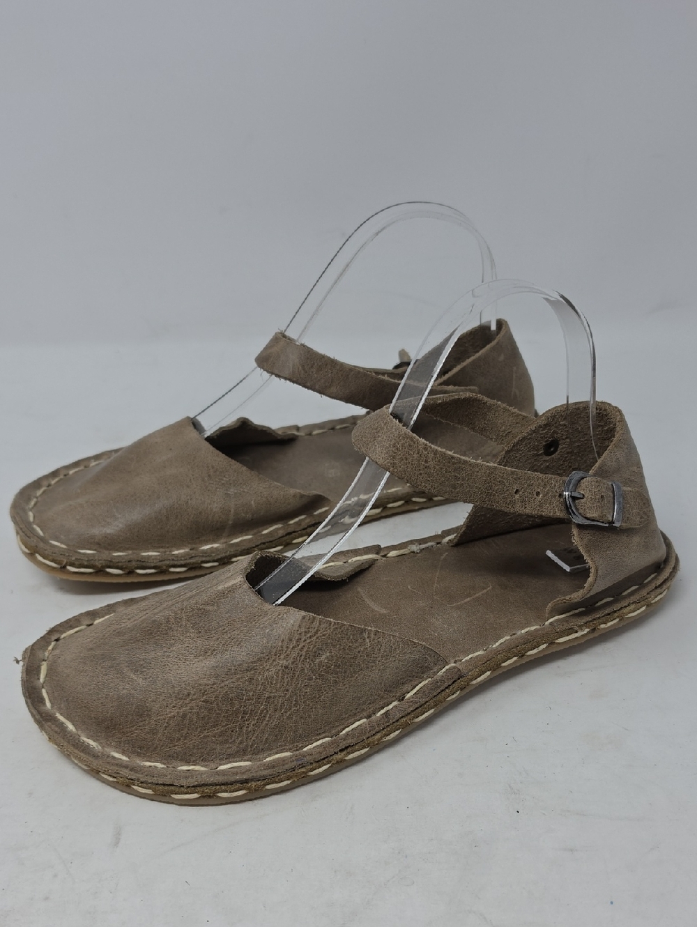 Atlantis Handmade  Women's Tan Natural Barefoot Sandals Size 8
